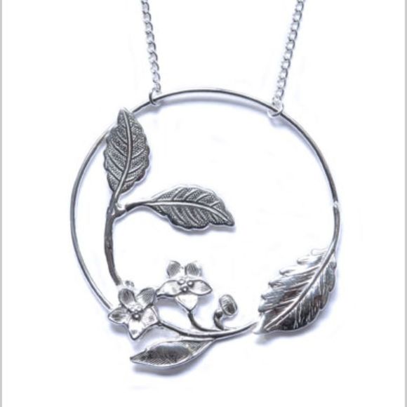 lb by liza b mclaughlin Jewelry - lb by liza b mclaughlin 3 Leaf Moon Necklace